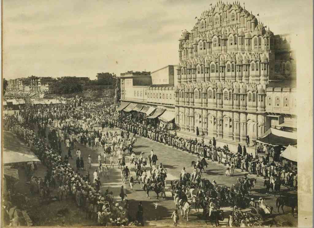 Hawa Mahal- November 18 is marked as the Jaipur Foundation Day which is celebrated with great zeal every year.
