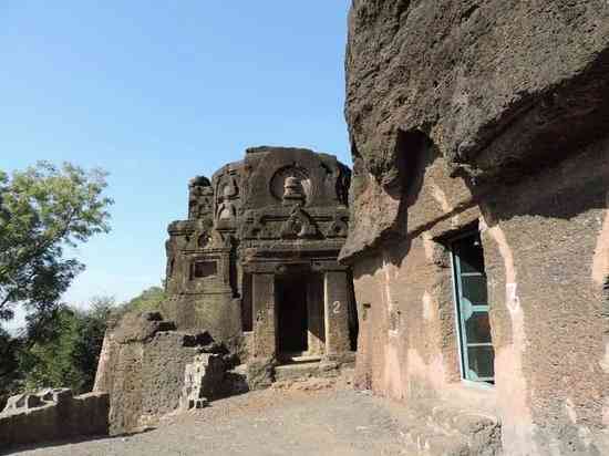 Kolvi caves in Jhalawar