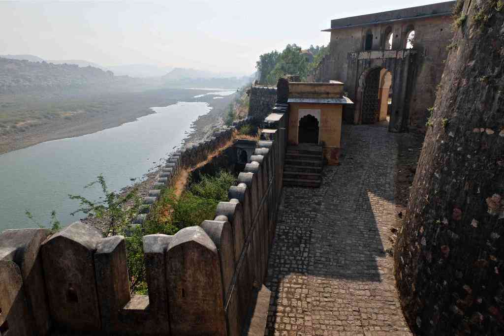 Gagron Fort above Kali Sindh River