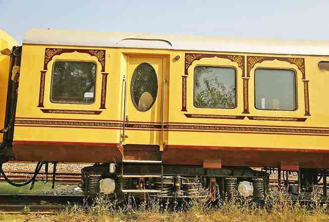 Heritage Palace on Wheels