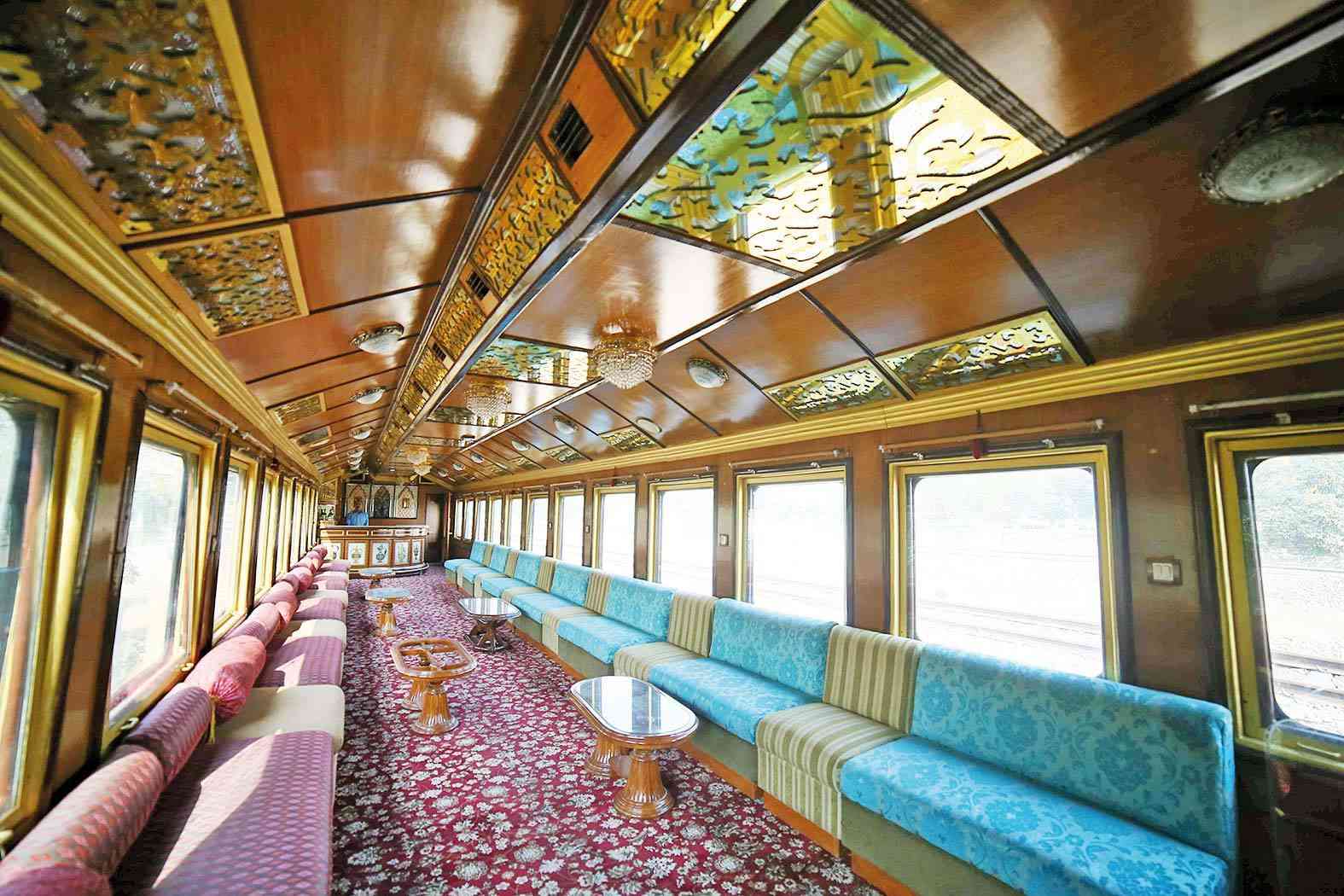 Heritage Palace on Wheels