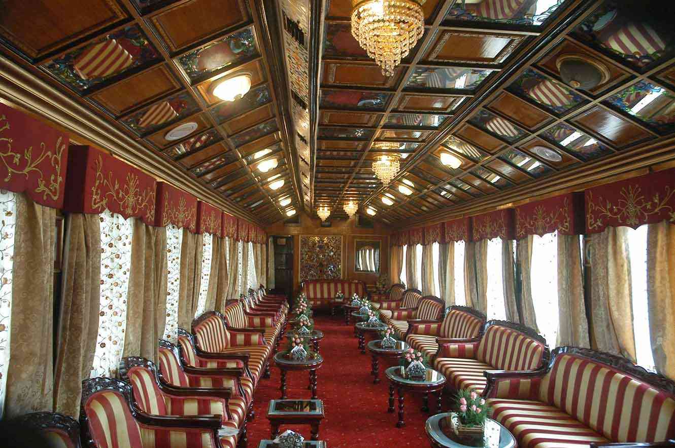 heritage palace on wheels