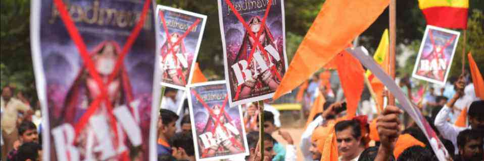 à¤«à¤¿à¤²à¥à¤® à¤ªà¤¦à¥à¤®à¤¾à¤µà¤¤ à¤•à¤¾ à¤¹à¥‹ à¤°à¤¹à¤¾ à¤œà¤¬à¤°à¤¦à¤¸à¥à¤¤ à¤µà¤¿à¤°à¥‹à¤§
