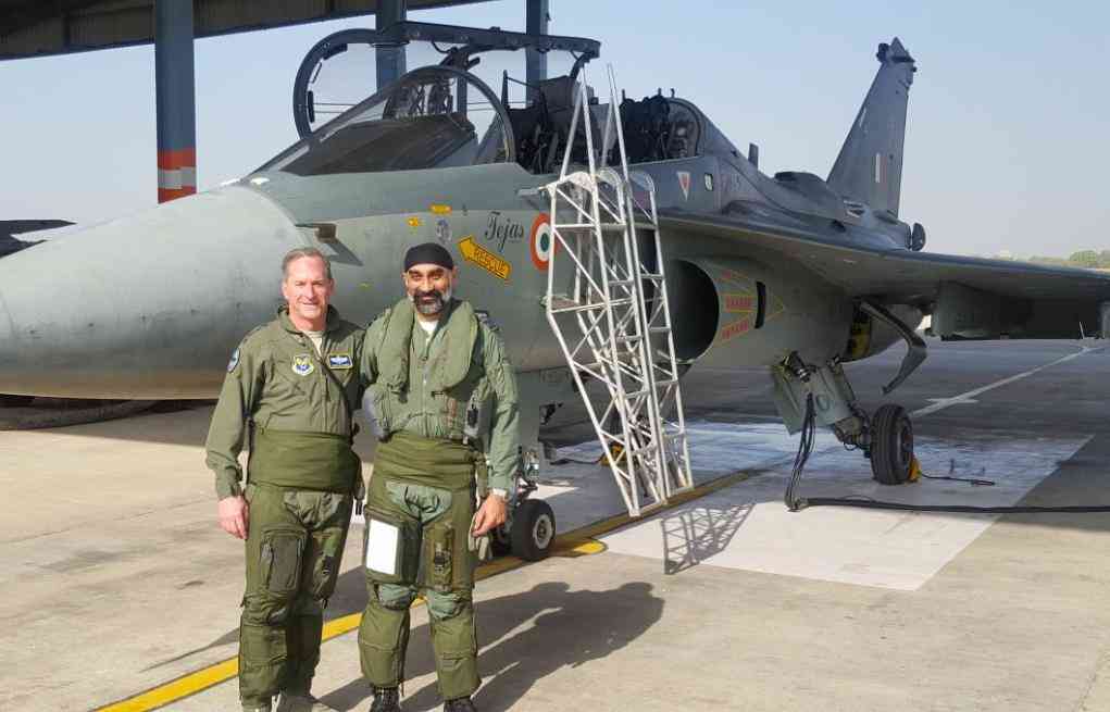 US Air Force General David L Goldfein with India Air Chief Marshal B S Dhanoa