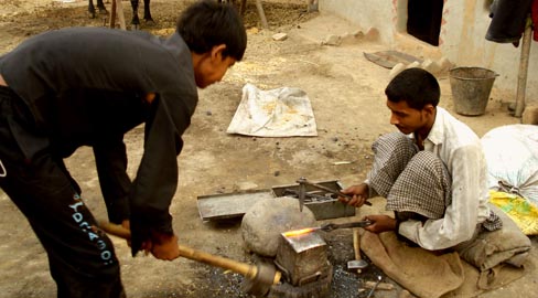 Gadia Lohars working