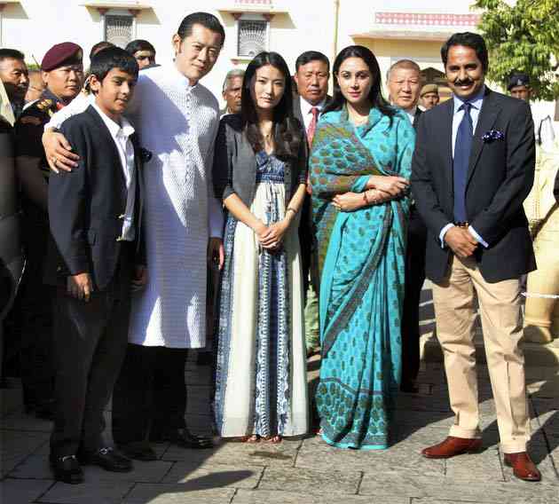 bhutan king on rajasthan tour