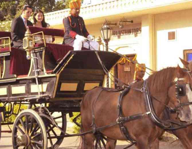 bhutan king on rajasthan tour