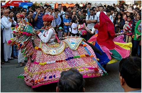 Folk performers Kachchi Ghodi