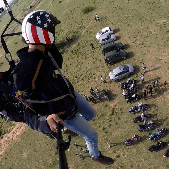 Paragliding 