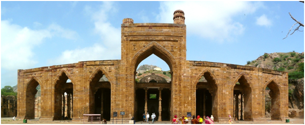 Adhai din ka Jhopda