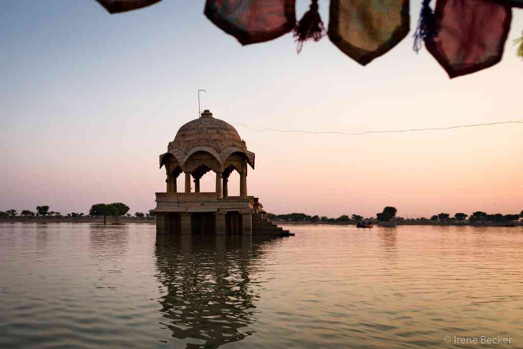 Gadsisar Lake