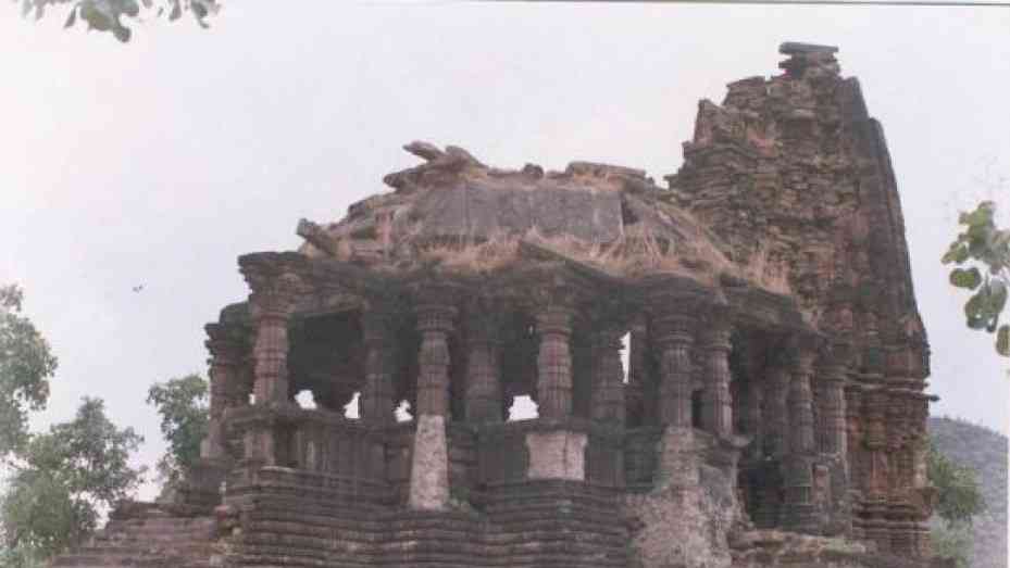 Ruins of Kakuni Temple Complex