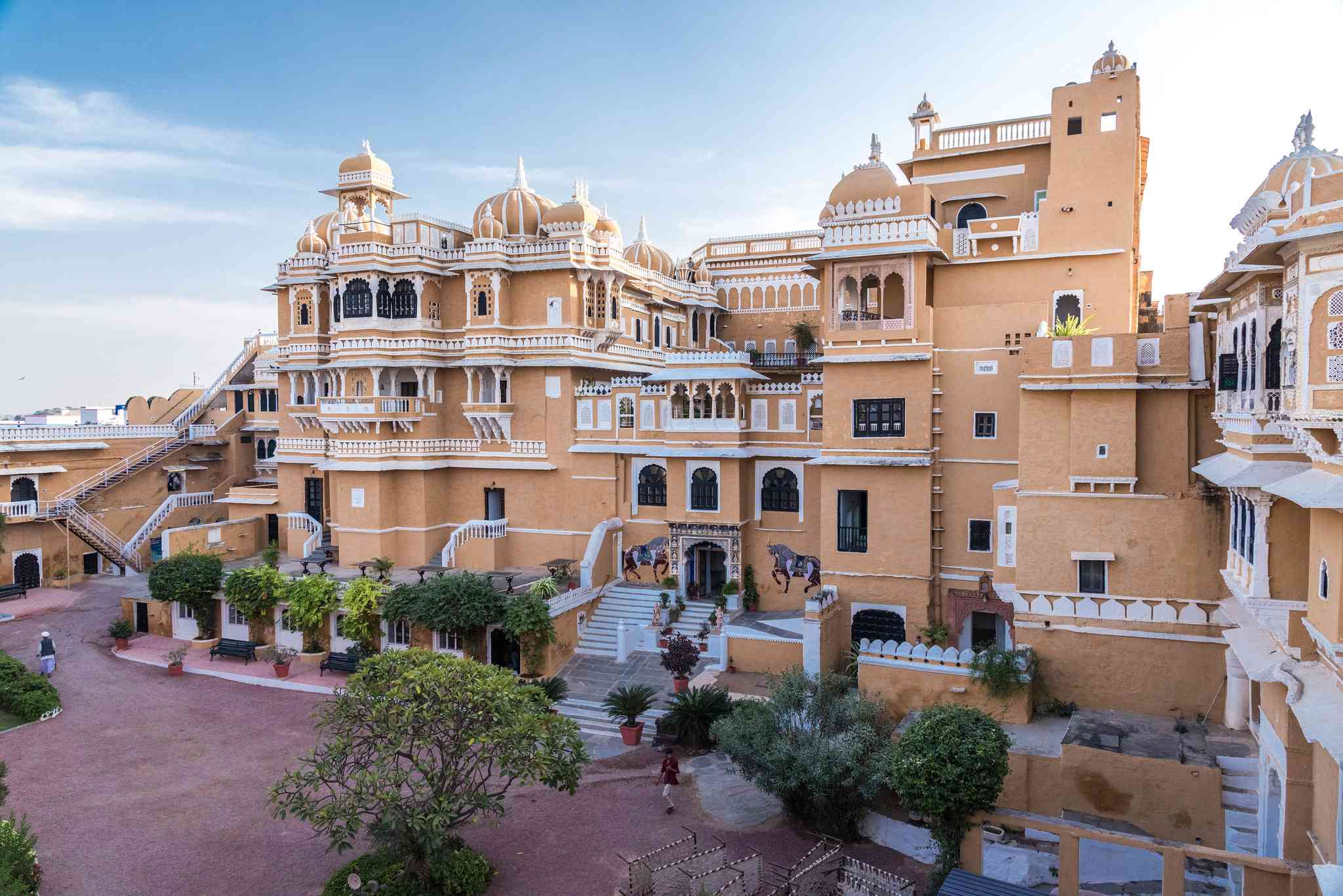 Deogarh Mahal