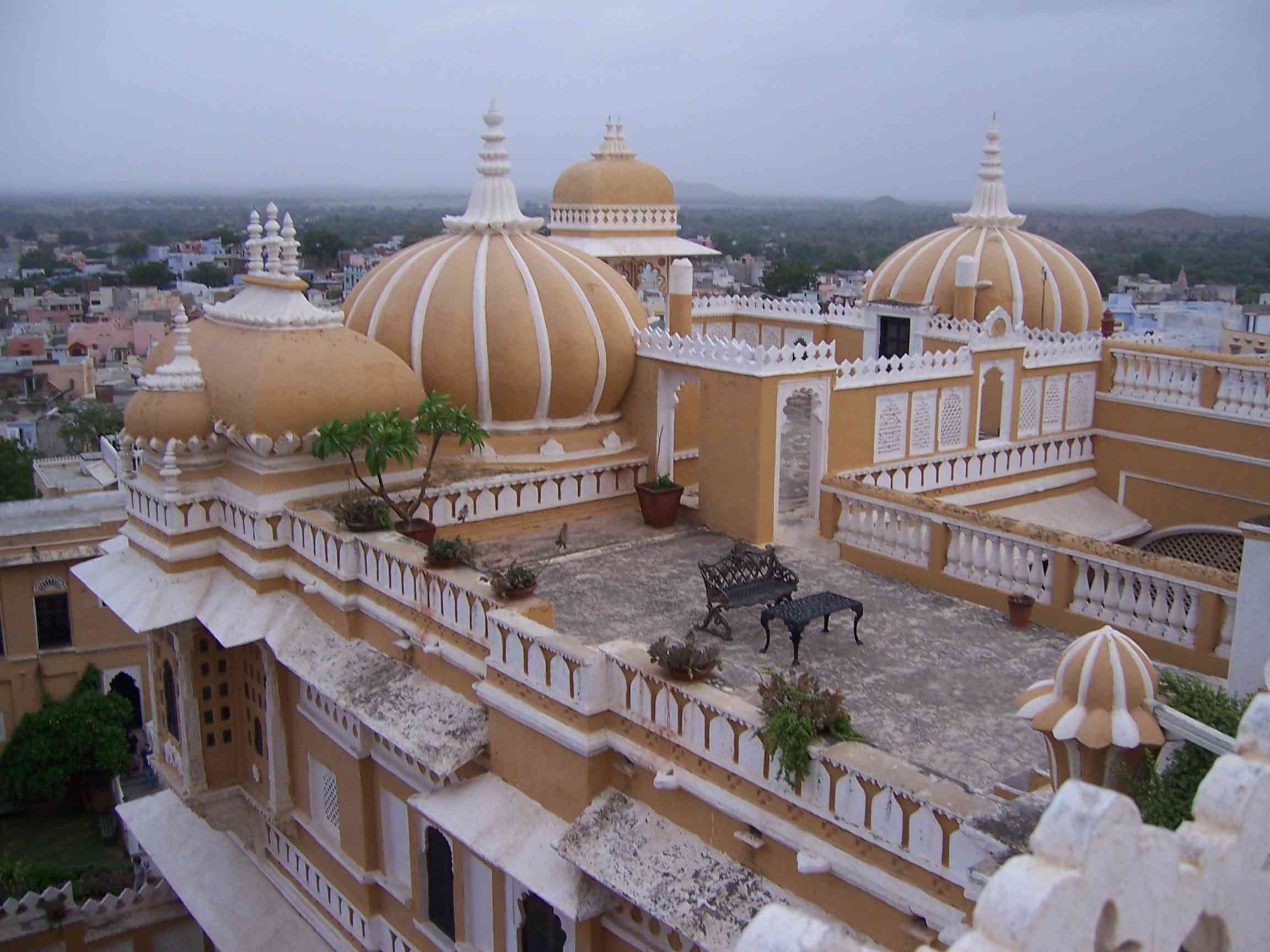 Deogarh Mahal