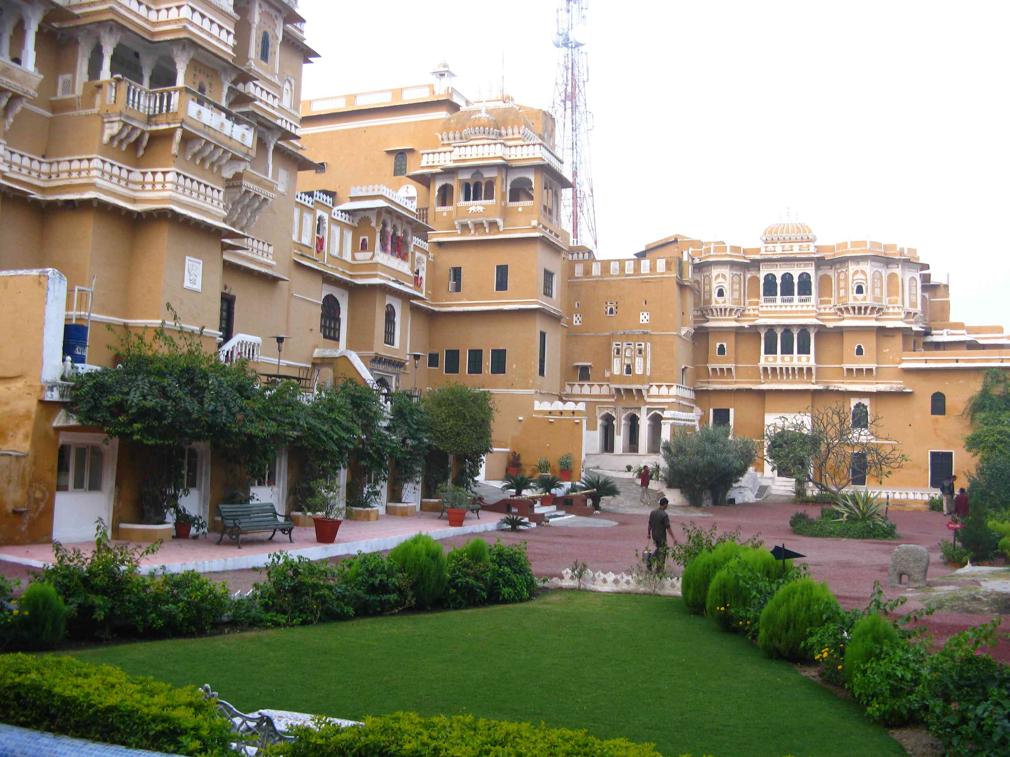 Deogarh Mahal