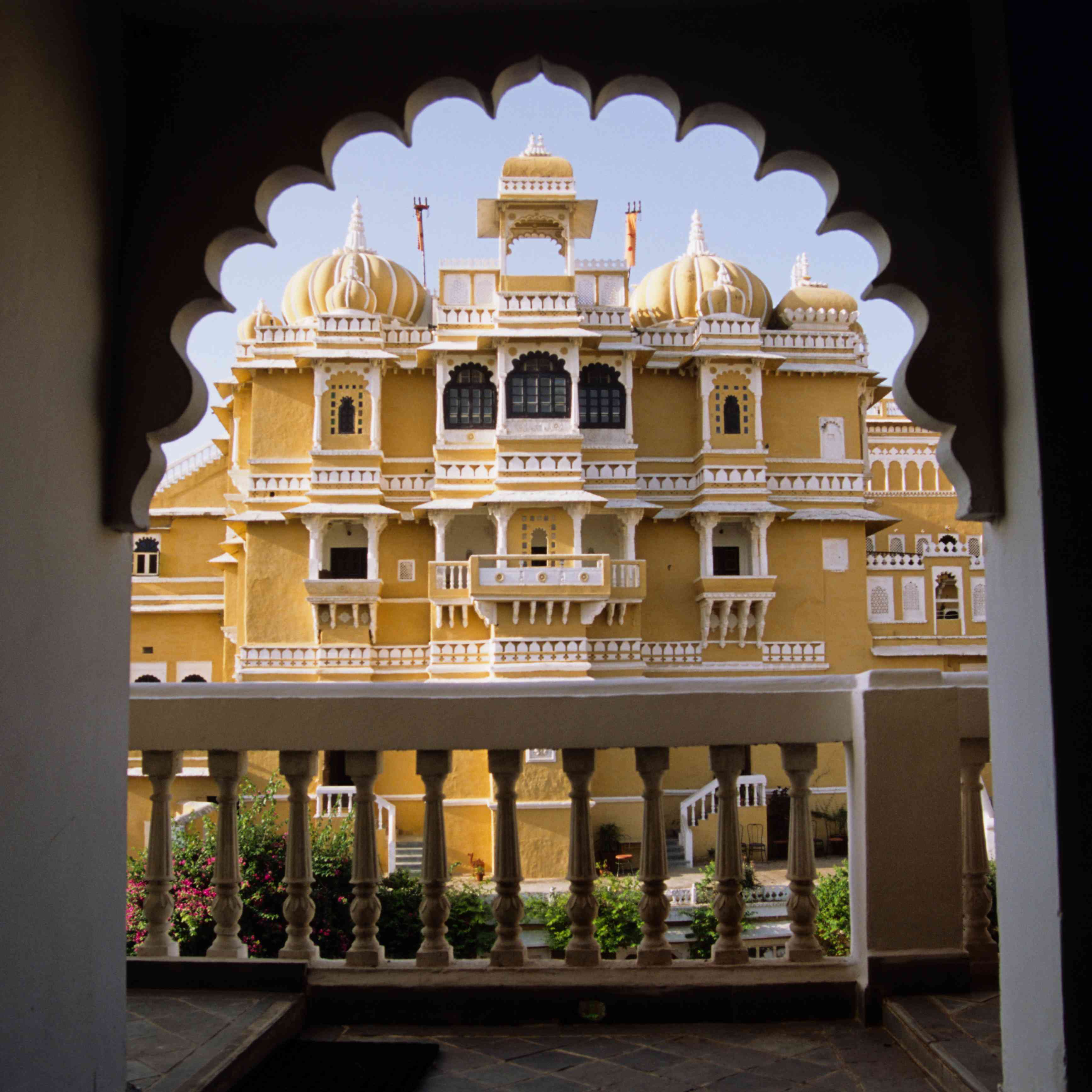 Deogarh Mahal