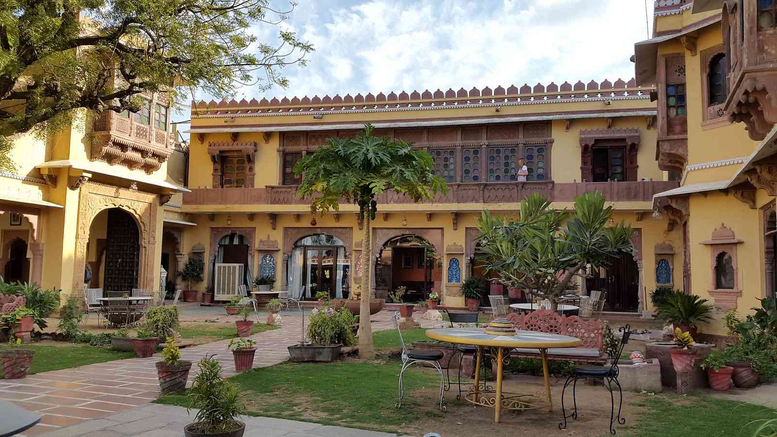 Ravla Bhenswara