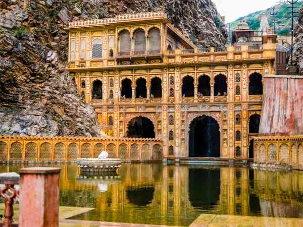 places to visit in Jaipur during monsoon