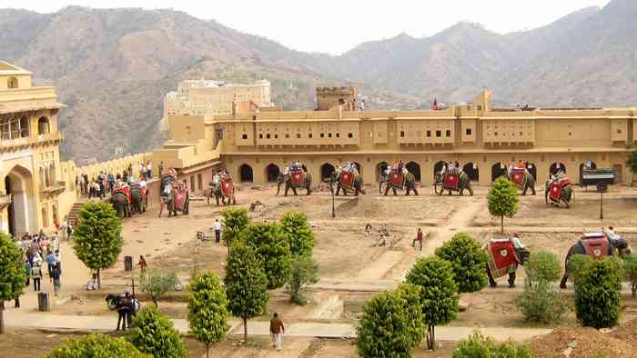 Jaipur-Bhangarh-Abhaneri