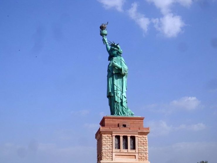 New York's Statue of Liberty Seven Wonders Park, Kota