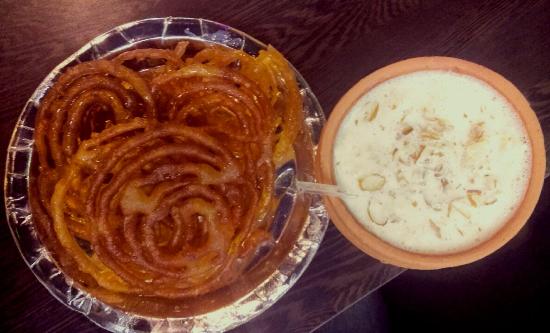 Doodh Jalebi