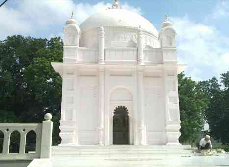  Abdullah Pir Dargah, Banswara