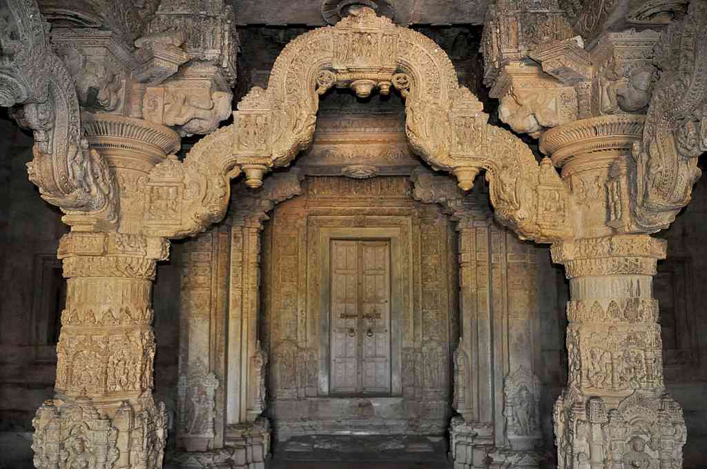 sas bahu temple rajasthan