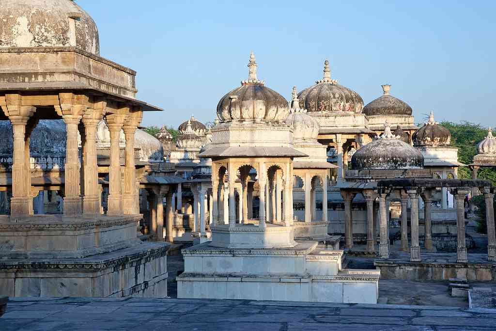 Ahar cenotaph complex