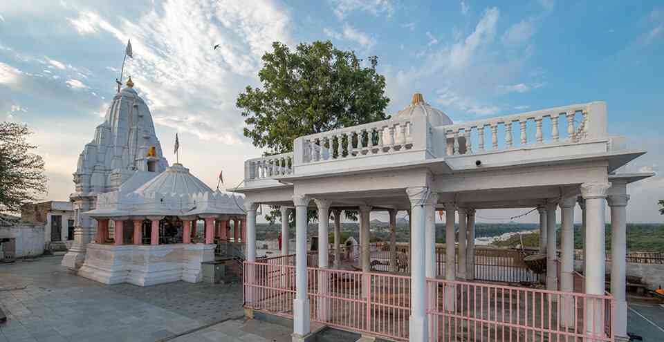 Beneshwar Temple