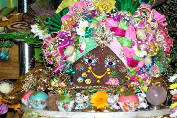 Goverdhan Pooja